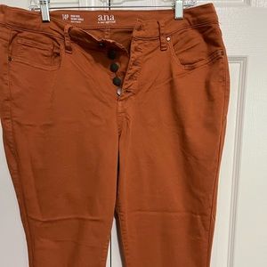 Ana jeans